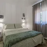 Savey - Heated Pool Villa