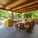 Savey - Heated Pool Sivati