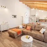 Savey - Heated Pool Villa