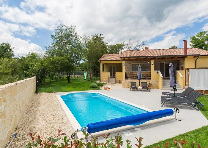 Savey - Heated Pool Villa Sivati