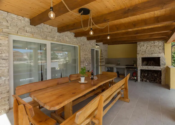 Savey - Heated Pool Villa Sivati